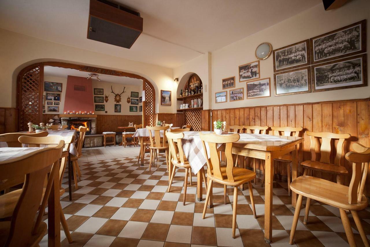 Prazdninovy Dom Eliska*** Villa Rajecka Lesna Eksteriør bilde