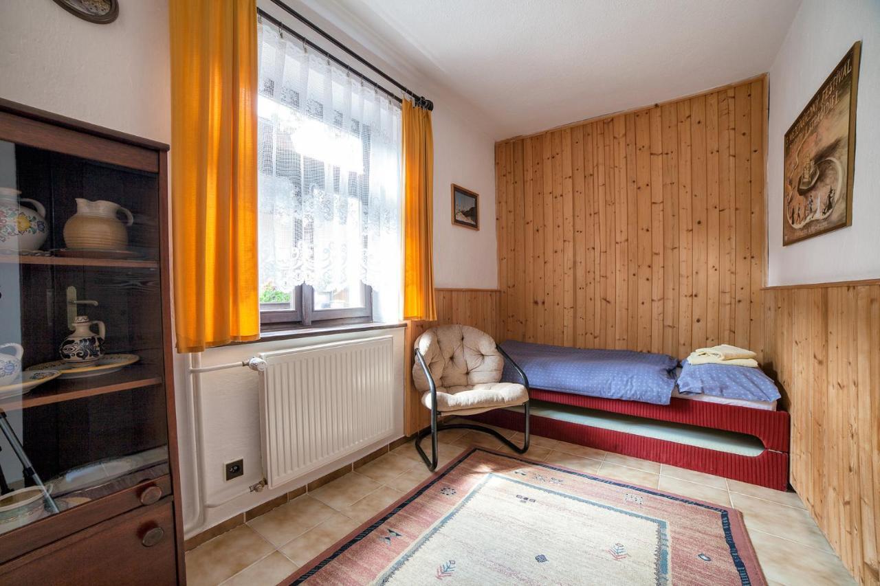 Prazdninovy Dom Eliska*** Villa Rajecka Lesna Eksteriør bilde
